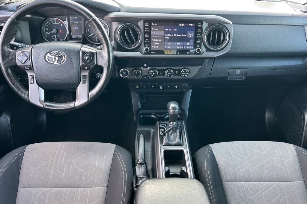 Certified 2020 Toyota Tacoma TRD Off-Road w/ Technology Package AWD/4WD image 16