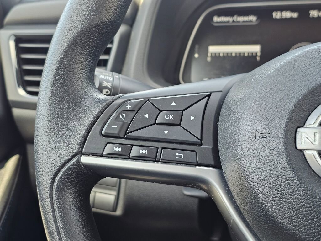 Used 2024 Nissan Leaf S FWD image 30