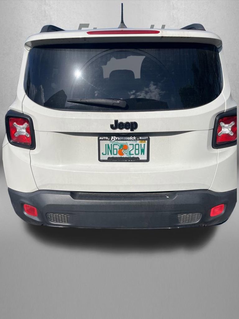 Used 2017 Jeep Renegade Altitude image 39