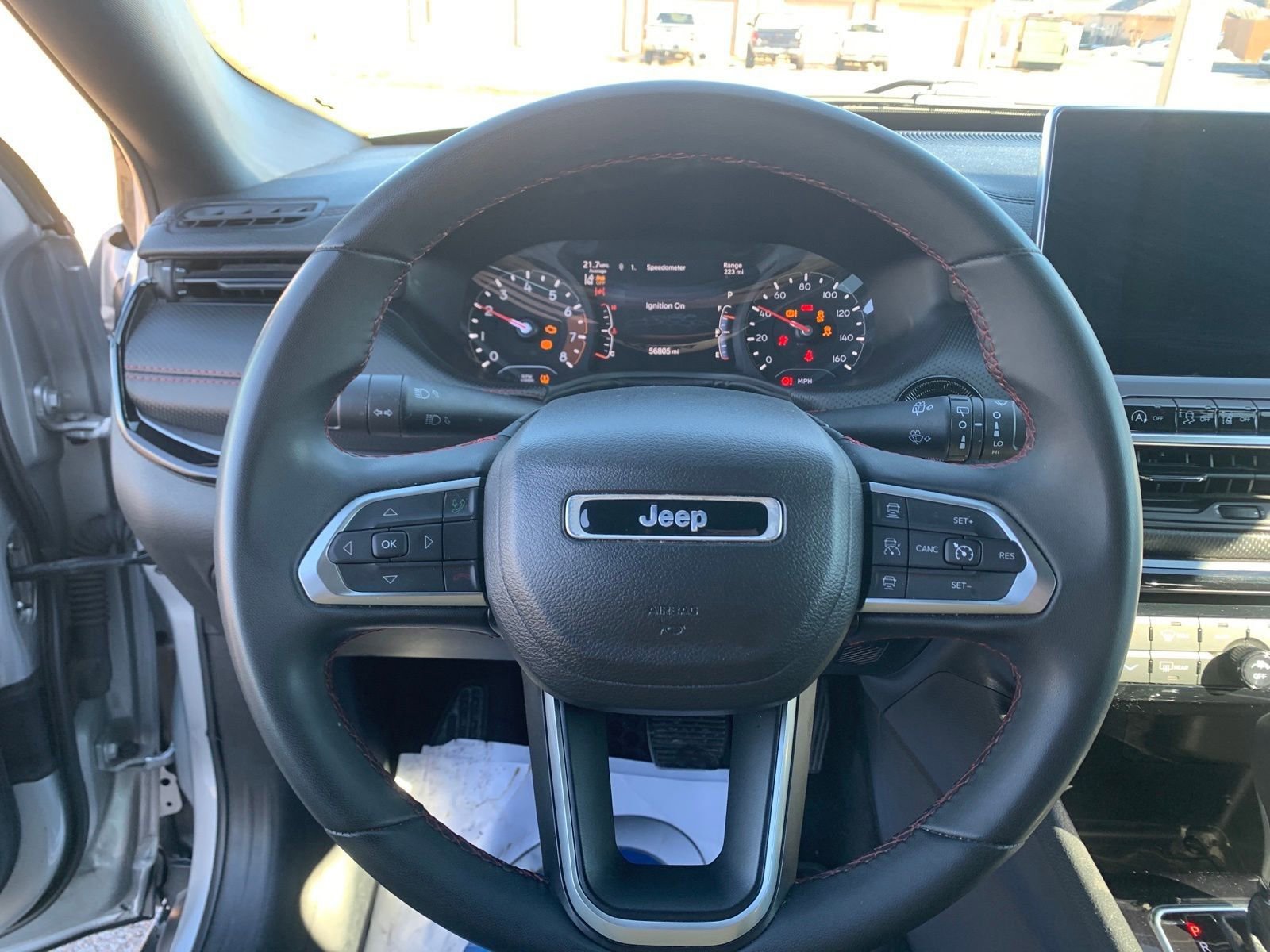 Used 2024 Jeep Compass Trailhawk image 17