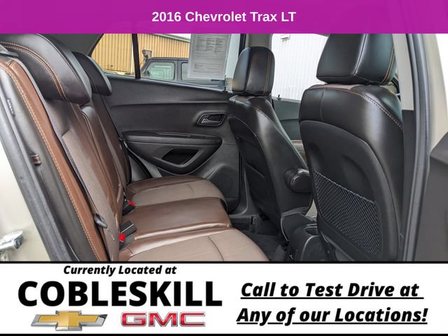 Used 2016 Chevrolet Trax LT w/ LT Convenience Package AWD/4WD image 14