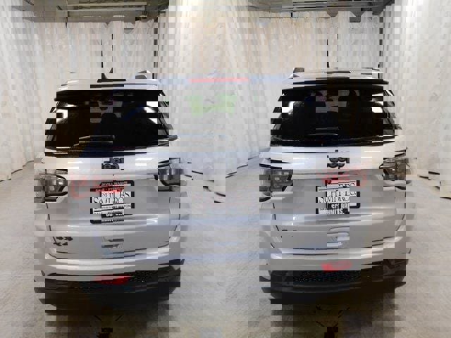 New 2026 Jeep Compass Latitude image 5