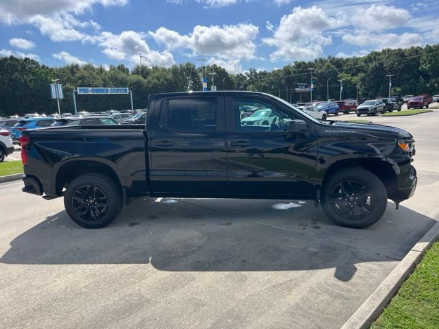 New 2026 Chevrolet Silverado 1500 Custom w/ LPO, Dark Essentials Package RWD image 12