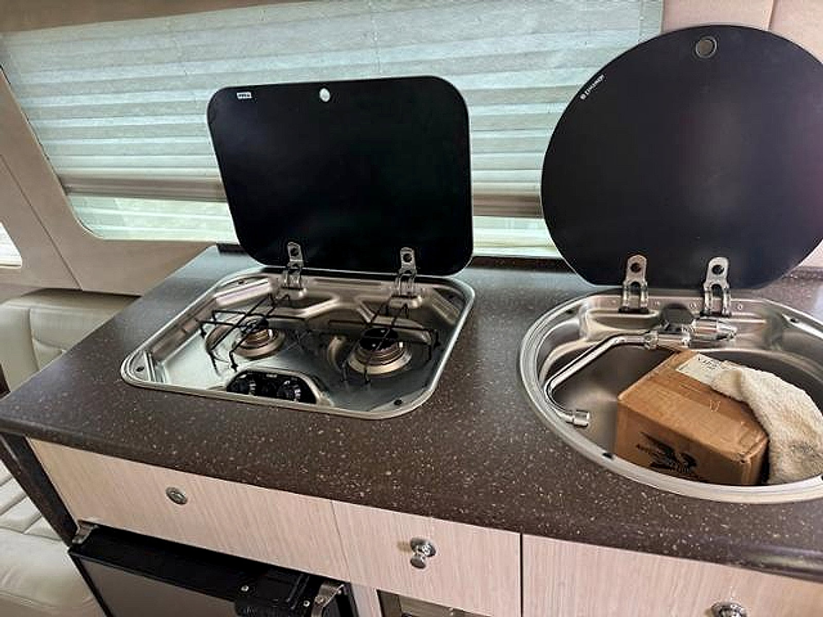 Used 2012 Mercedes-Benz Sprinter 3500 image 30