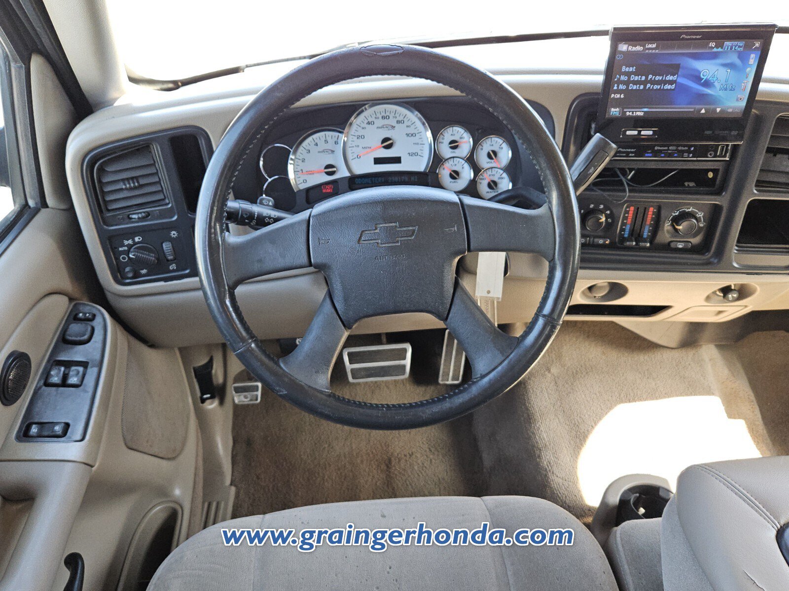 Used 2005 Chevrolet Silverado 1500 LS RWD image 12