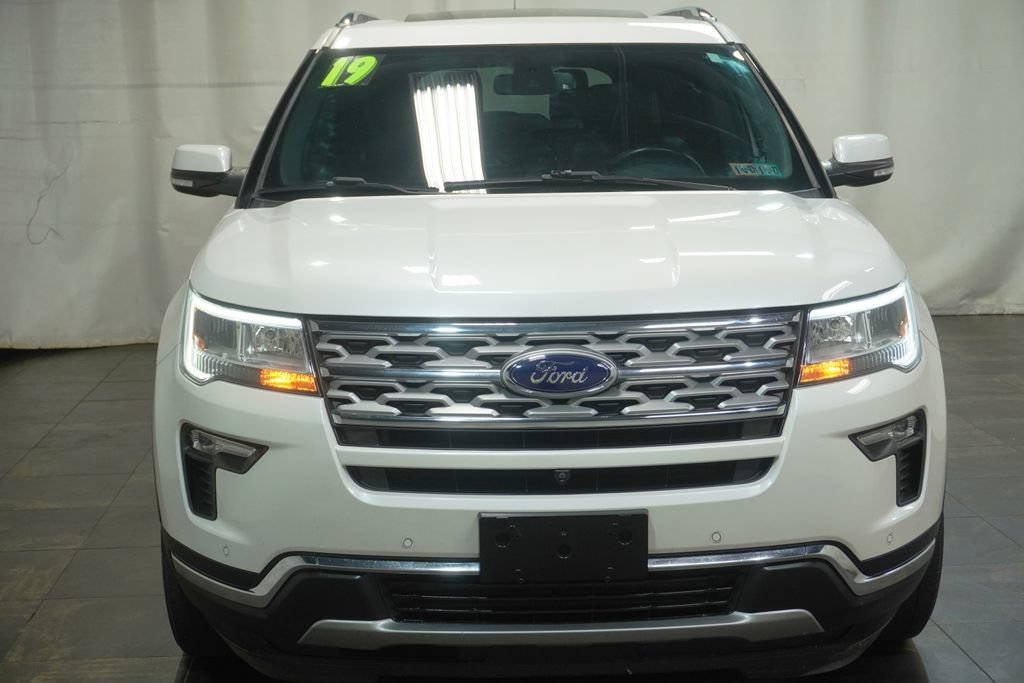 Used 2019 Ford Explorer Limited w/ Ford Safe & Smart Package AWD/4WD image 12
