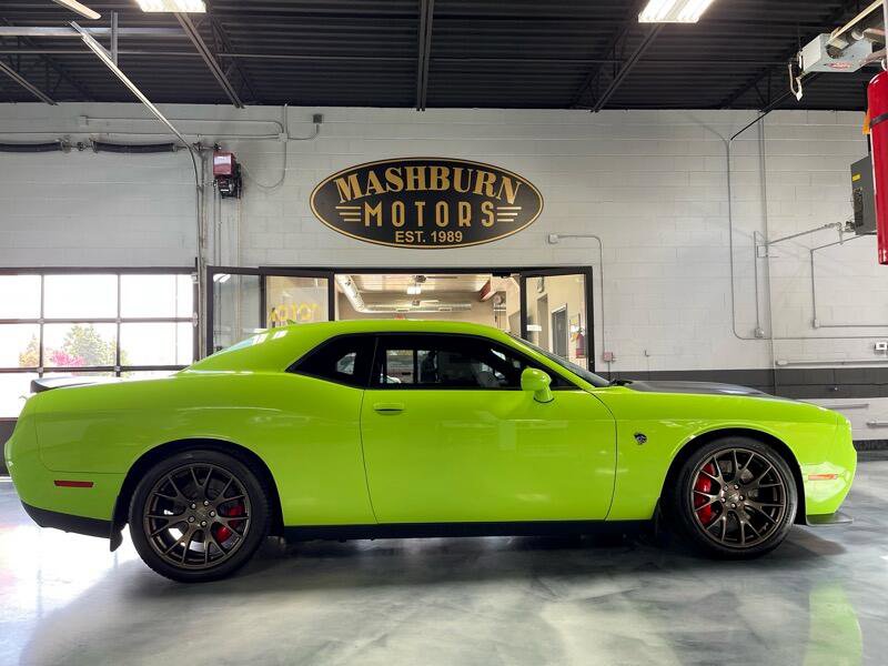Used 2015 Dodge Challenger SRT Hellcat image 11