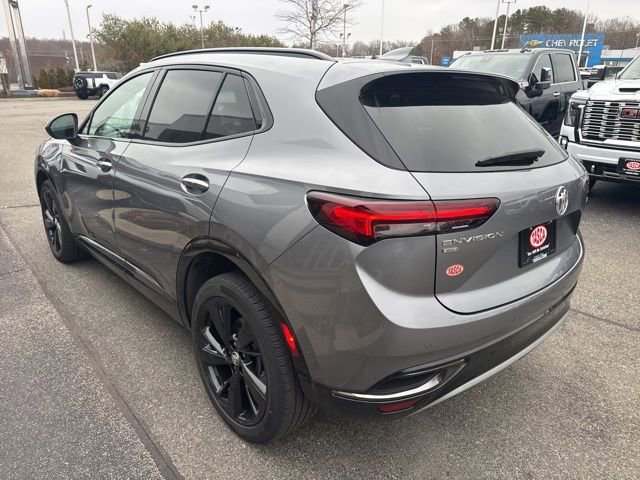 Used 2022 Buick Envision Essence w/ Sport Touring Package image 7