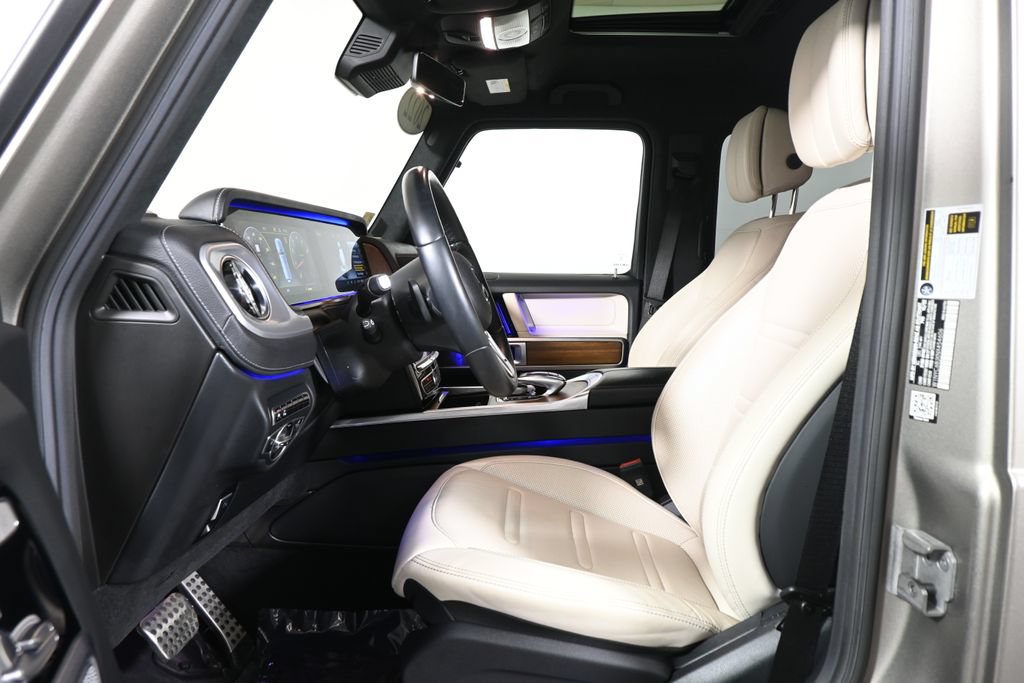 Certified 2022 Mercedes-Benz G 550 image 3