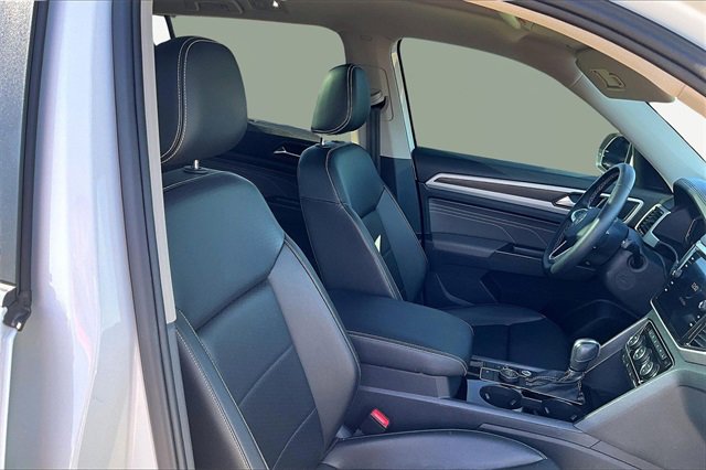 Used 2022 Volkswagen Atlas SE image 7