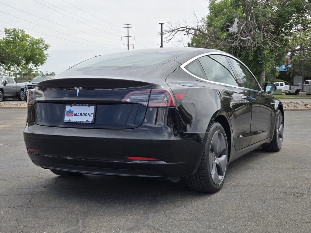 Used 2019 Tesla Model 3 Standard Range Plus RWD image 4