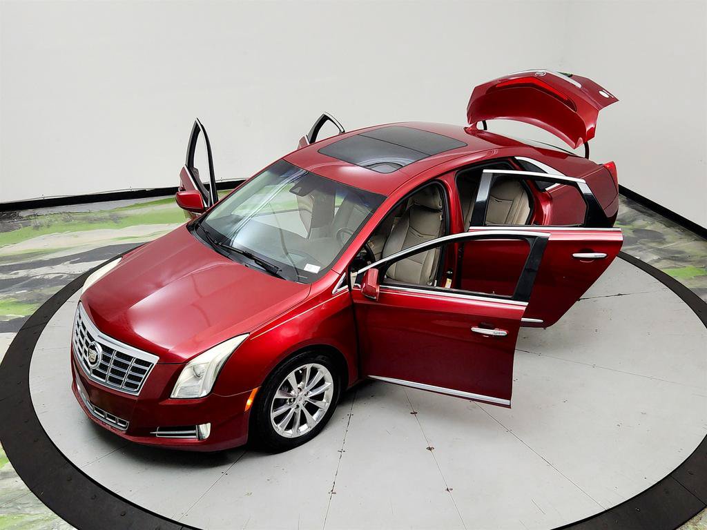 Used 2013 Cadillac XTS Premium FWD image 39