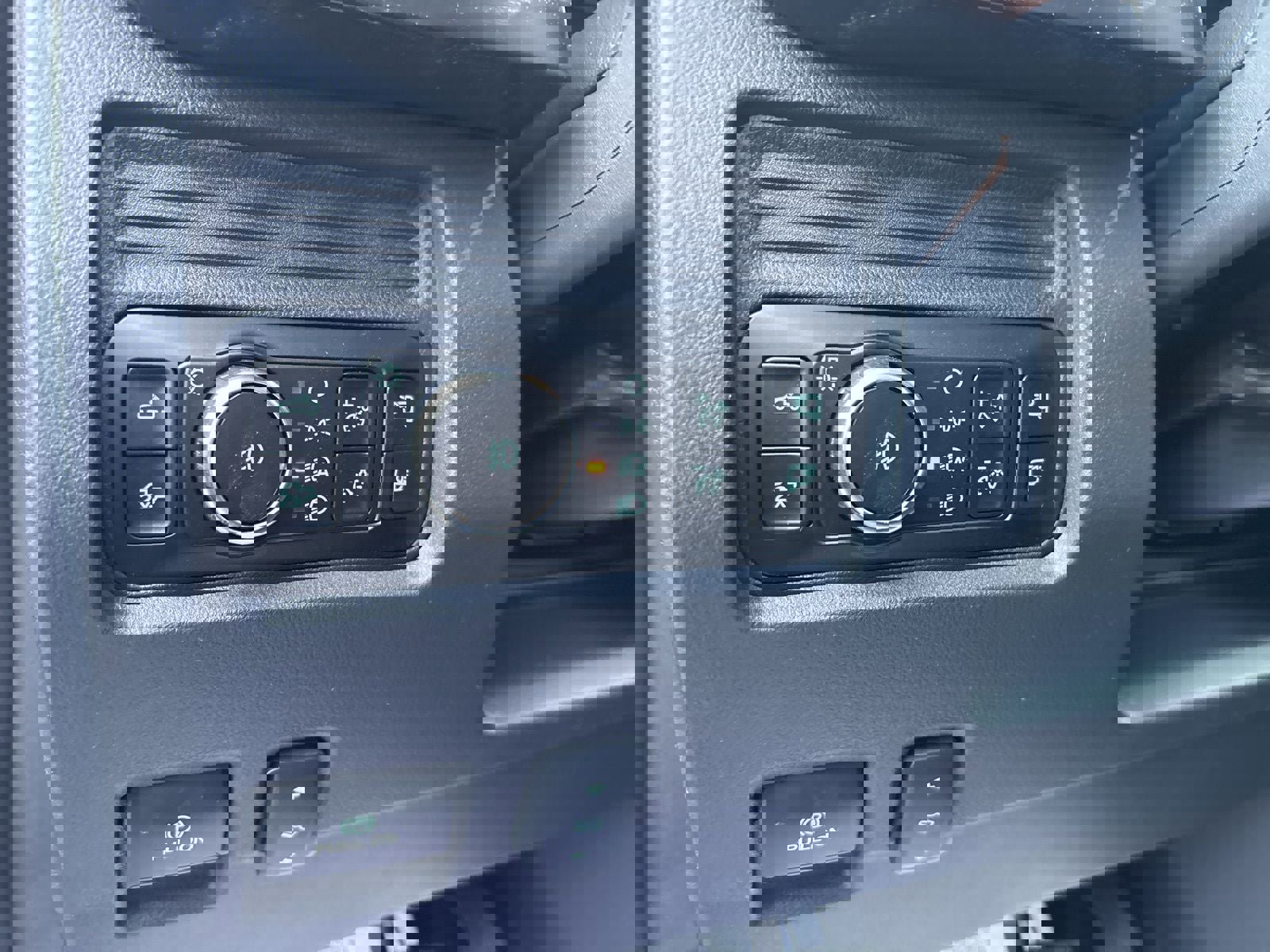 New 2026 Ford F350 Lariat w/ Lariat Ultimate Package image 14