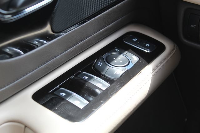 Certified 2024 Lincoln Aviator Reserve w/ Jet Package AWD/4WD image 23