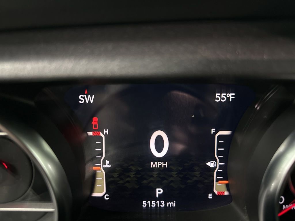Used 2022 Jeep Gladiator Mojave w/ Cold Weather Group image 27