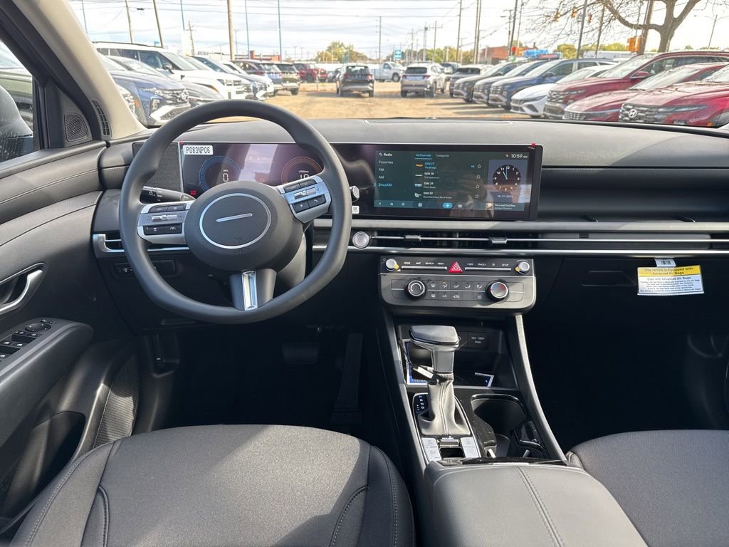 New 2026 Hyundai Tucson SE image 17