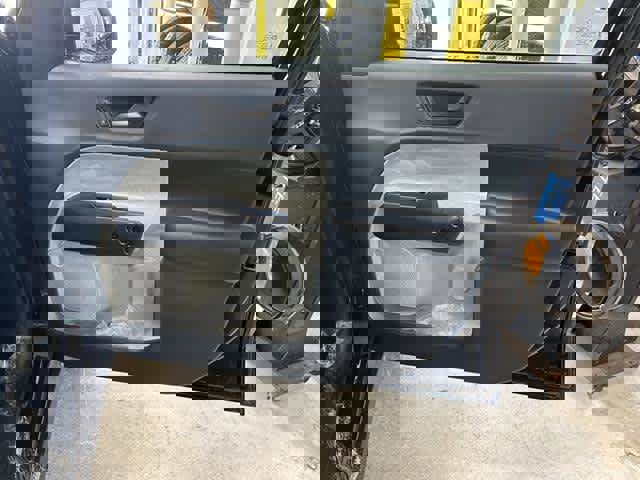 New 2025 Ford Maverick XLT w/ Equipment Group 301A image 27