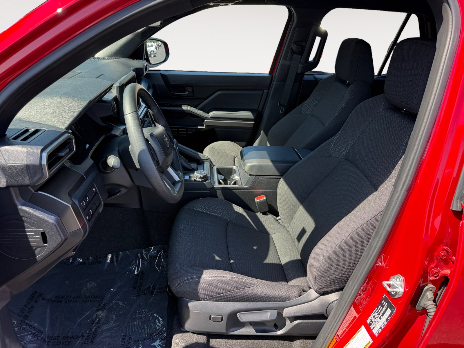 Used 2025 Toyota 4Runner SR5 AWD/4WD image 10