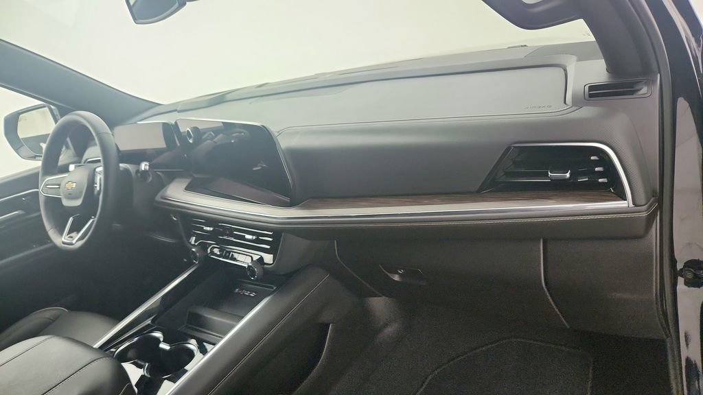 Certified 2025 Chevrolet Tahoe Premier image 31