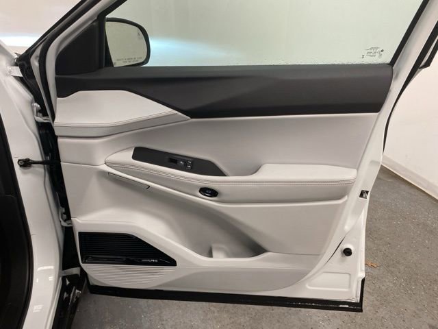 New 2026 Jeep Cherokee Limited image 28