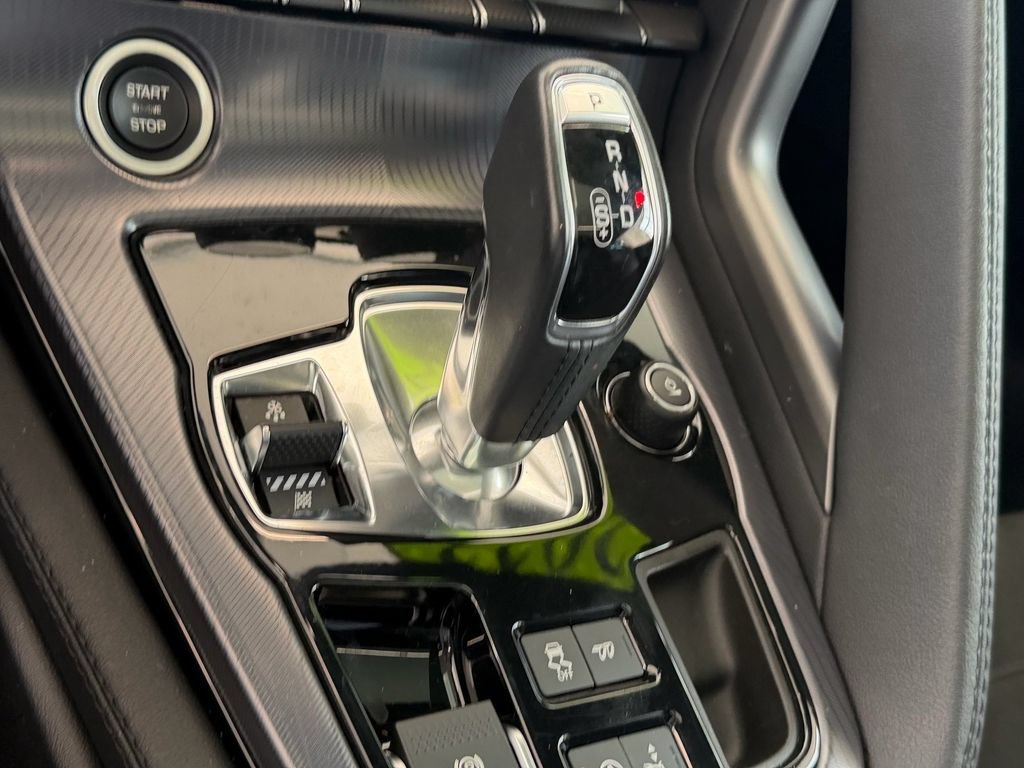 Used 2023 Jaguar F-TYPE Coupe RWD image 19