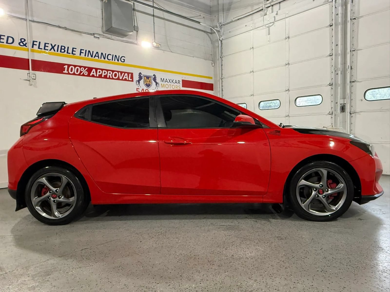 Used 2019 Hyundai Veloster 2.0 FWD image 5