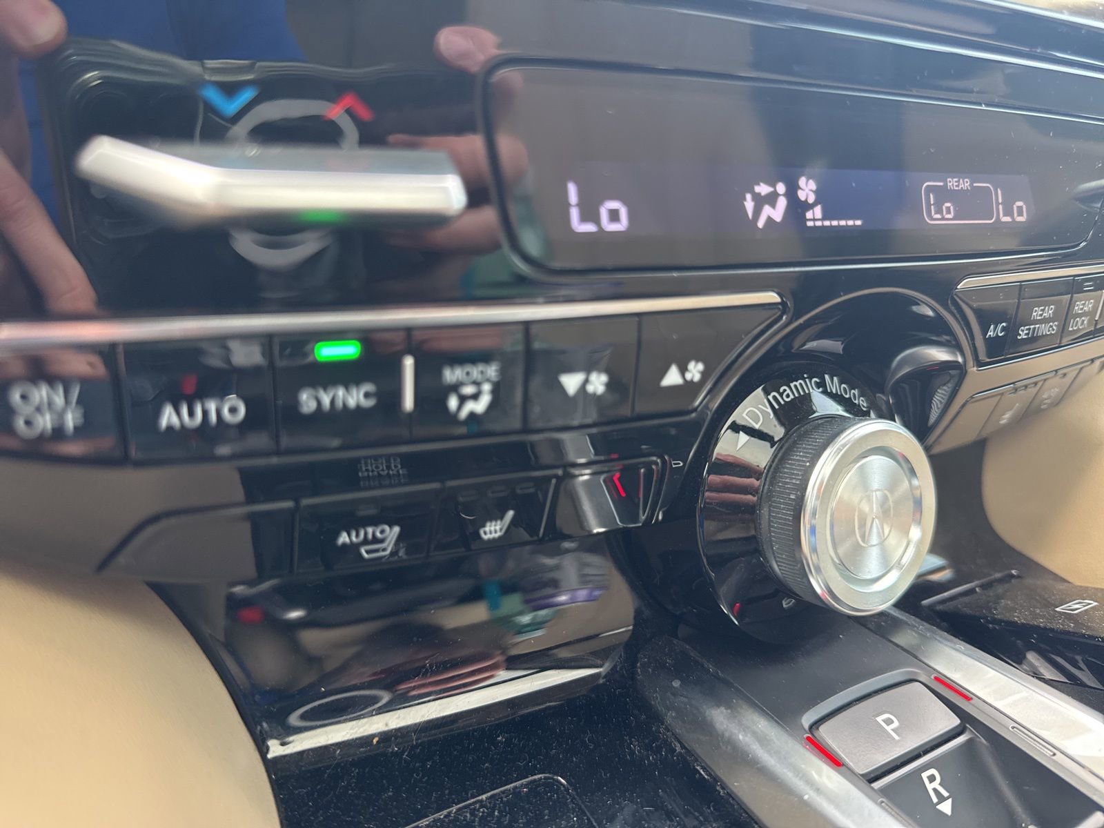 Used 2024 Acura MDX FWD w/ Technology Package image 18