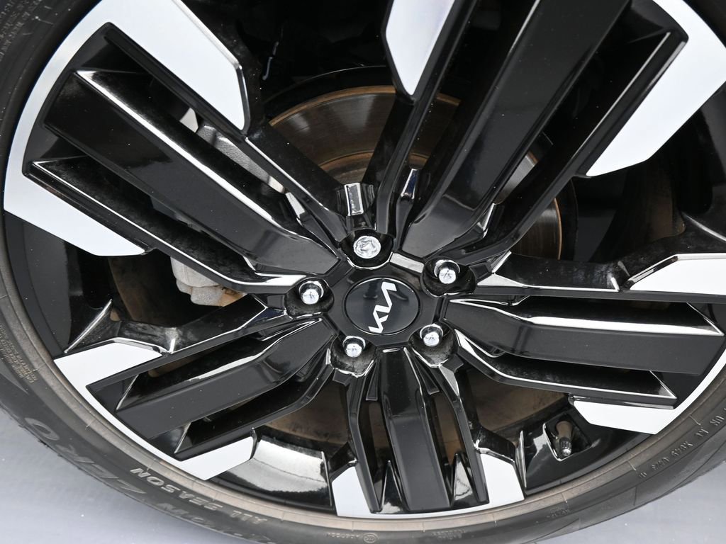 Used 2023 Kia Telluride SX image 52