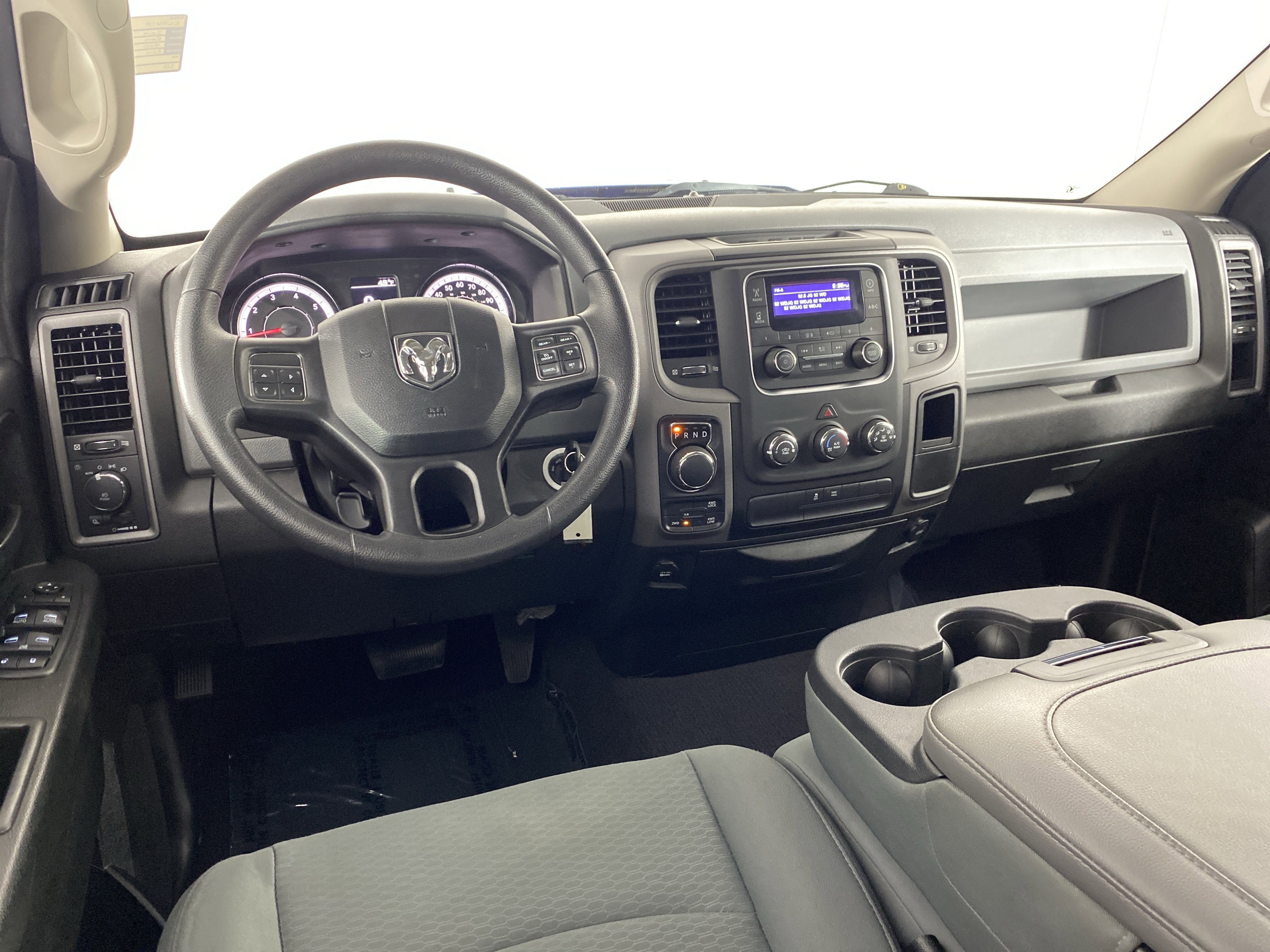 Used 2019 RAM 1500 Express AWD/4WD image 31
