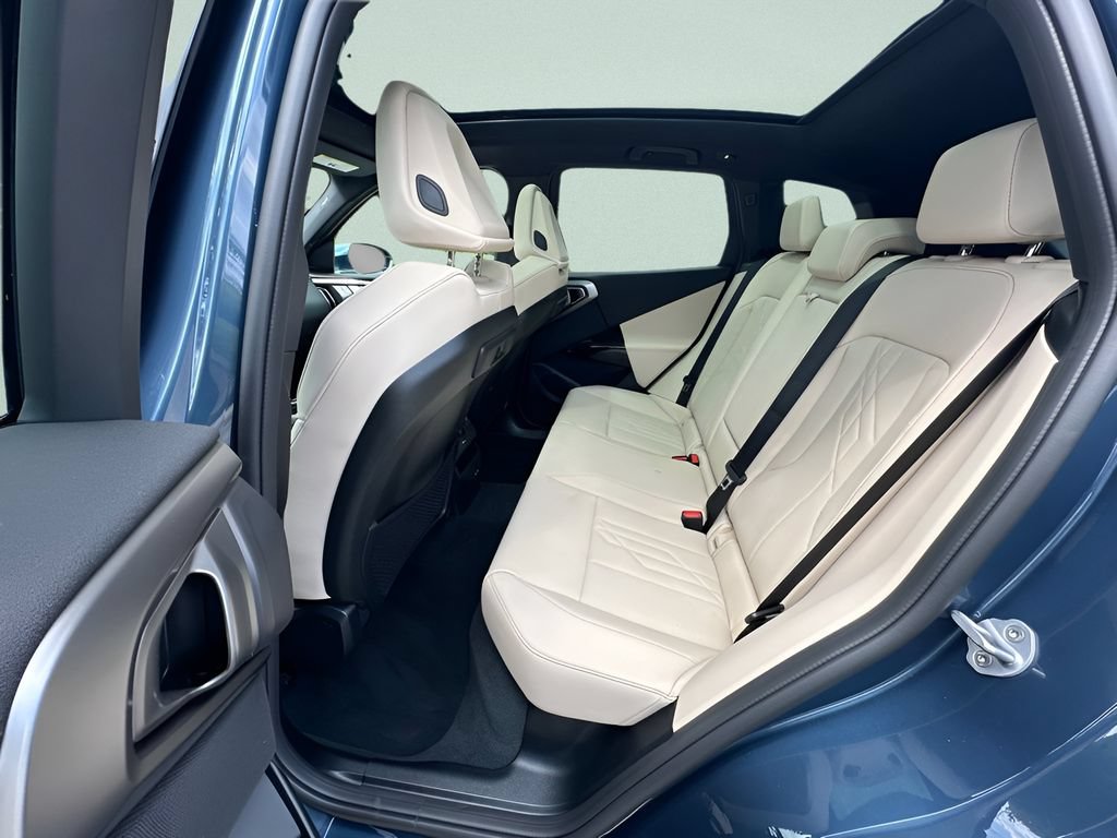 New 2026 BMW X3 xDrive30i AWD/4WD image 22