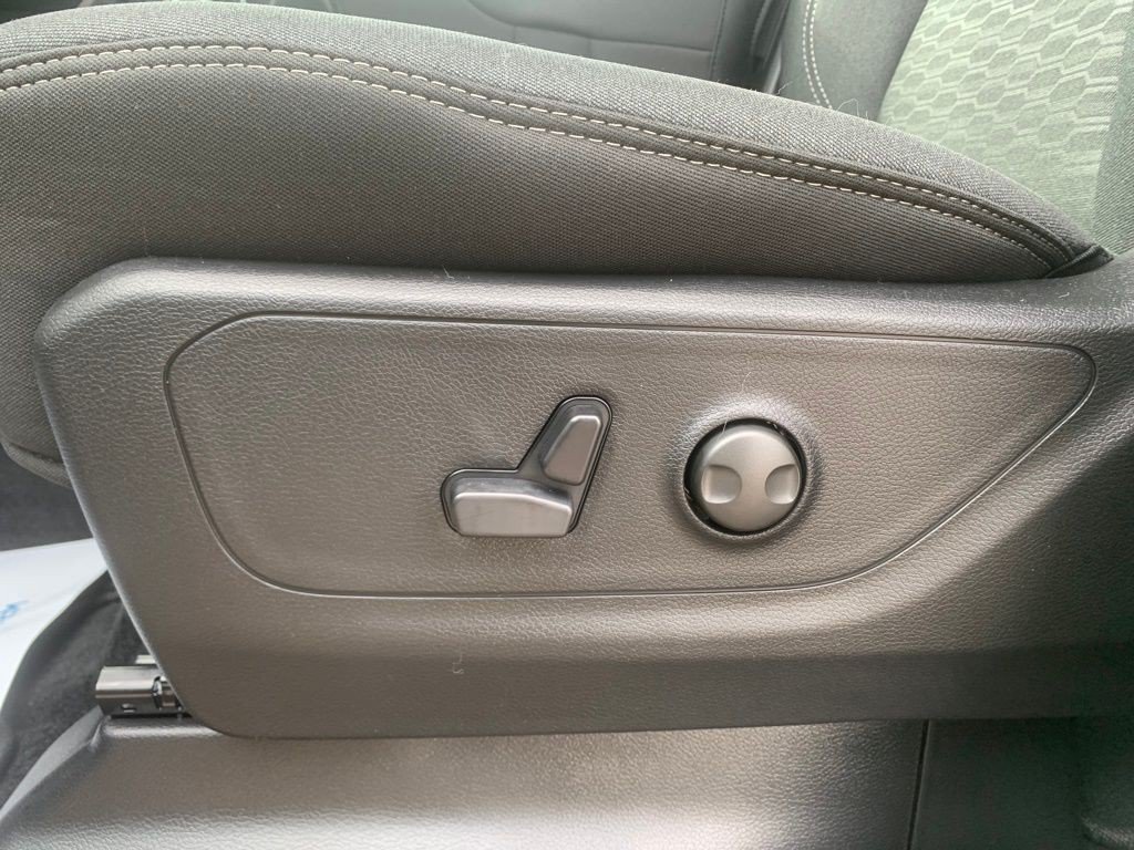 New 2026 RAM 1500 Big Horn AWD/4WD image 15