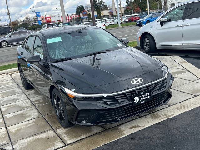 New 2026 Hyundai Elantra Sport FWD image 5