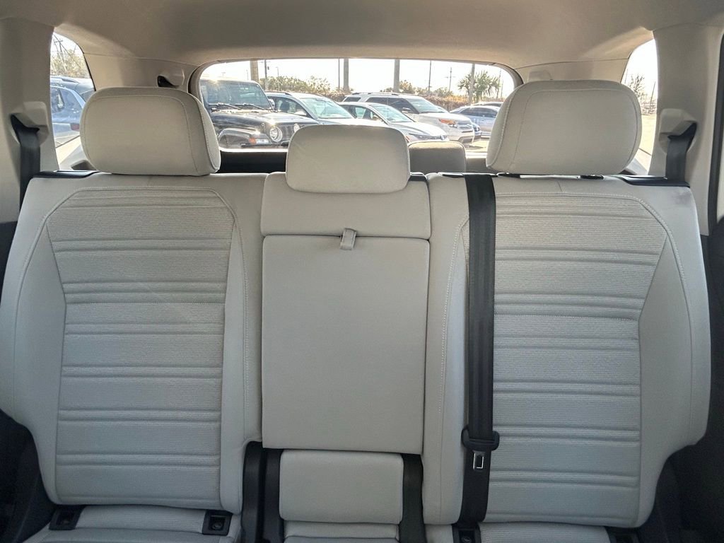 Certified 2023 Volkswagen Tiguan S image 19