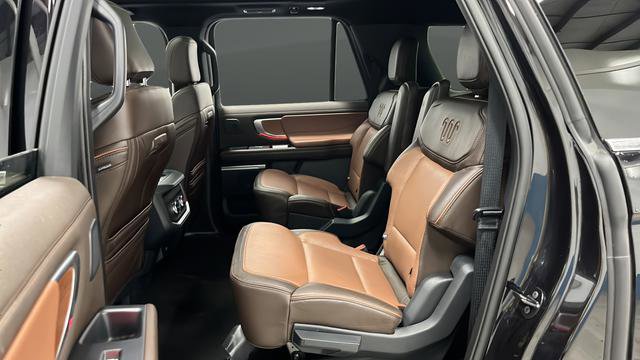 Used 2025 Ford Expedition Max King Ranch AWD/4WD image 23