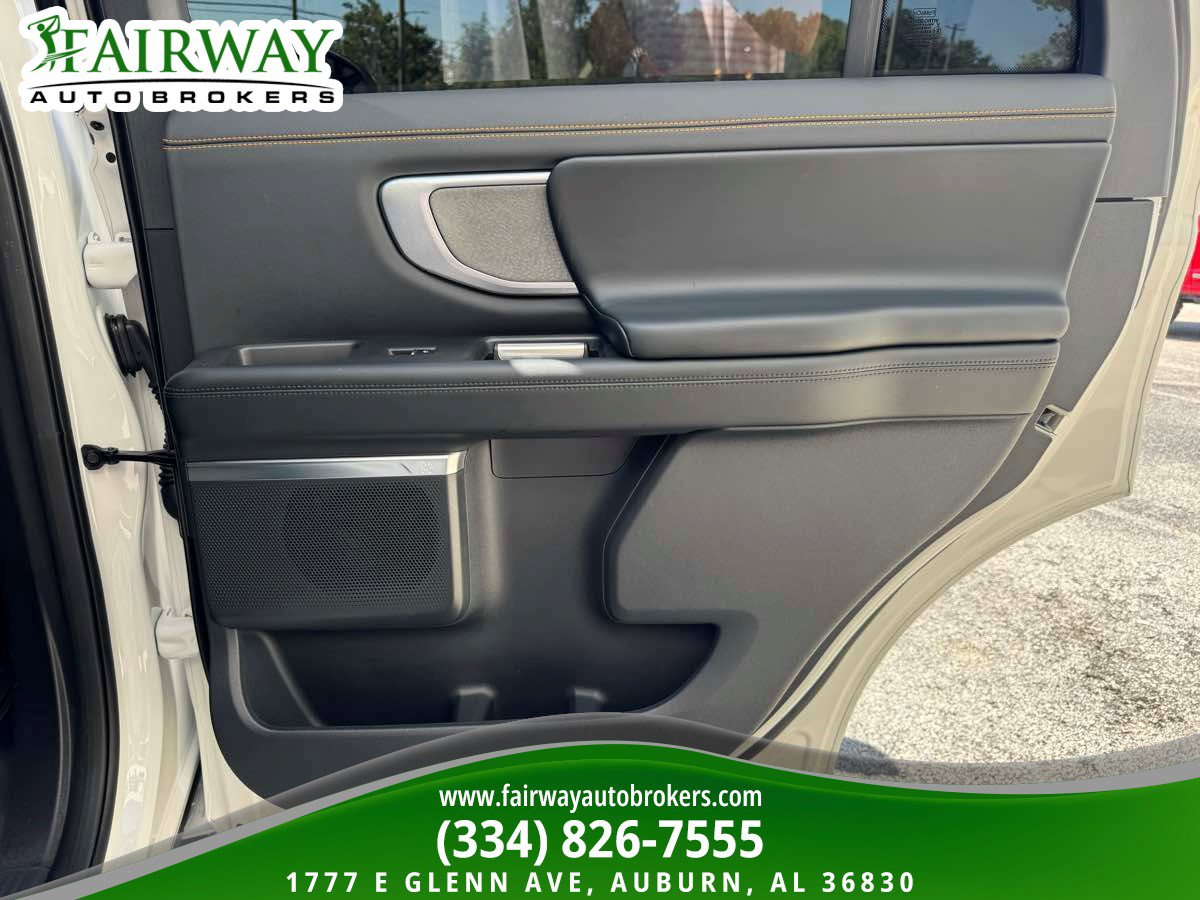 Used 2026 Ford Expedition Tremor AWD/4WD image 33