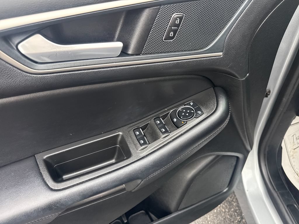 Used 2024 Ford Edge SEL w/ Convenience Package AWD/4WD image 28