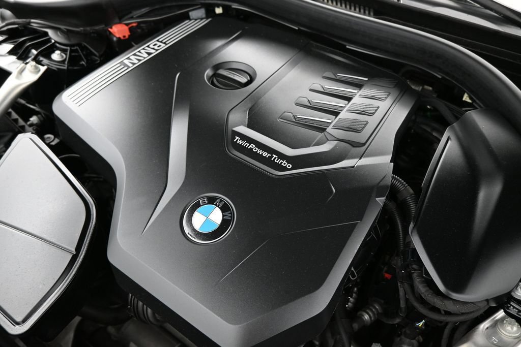 Used 2023 BMW 530i xDrive w/ M Sport Package AWD/4WD image 31