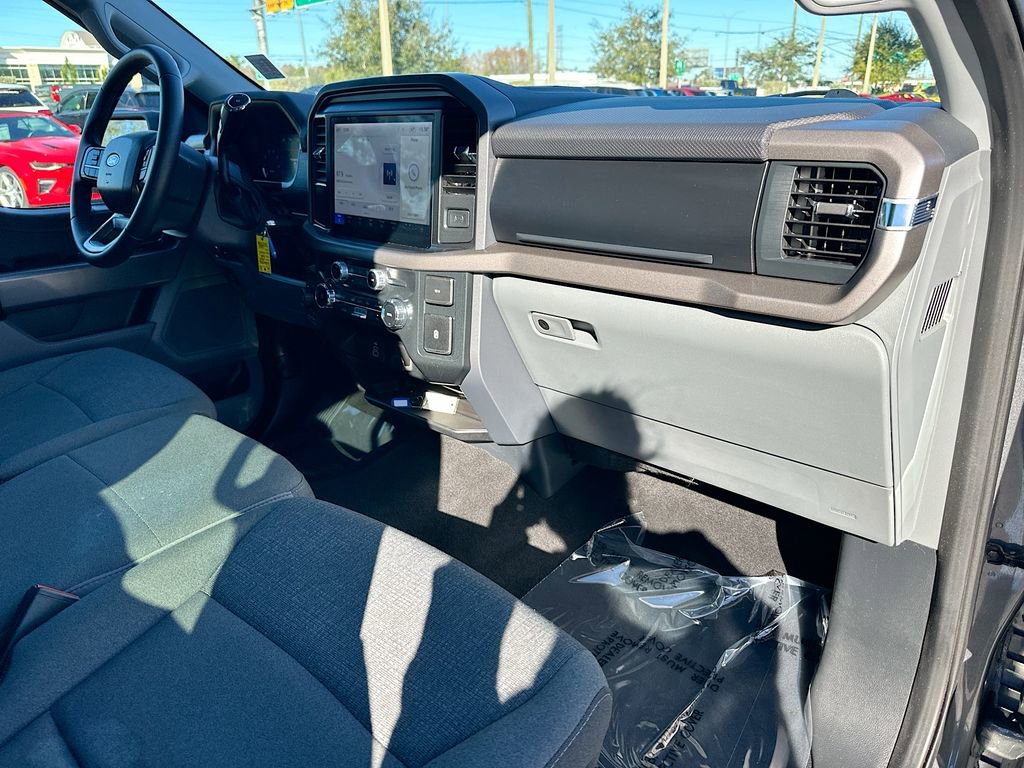 Used 2025 Ford F150 XLT w/ Equipment Group 301A Standard image 27