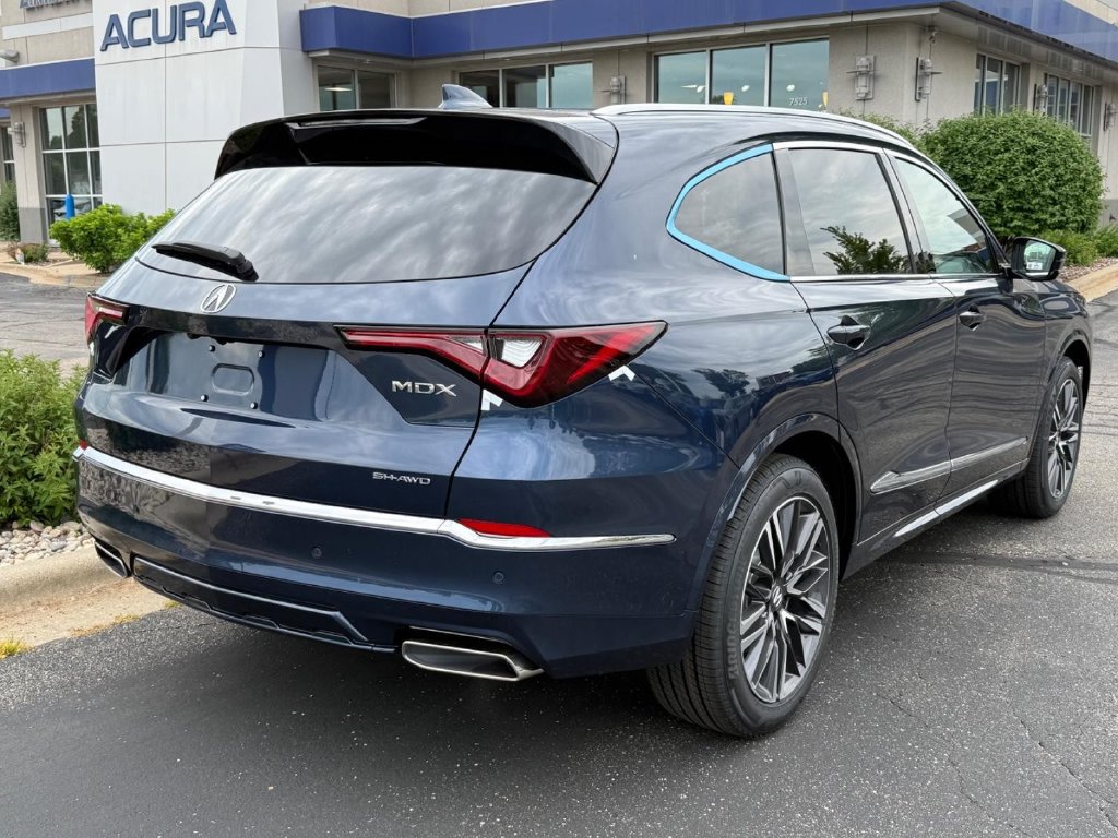 New 2026 Acura MDX w/ Advance Package AWD/4WD image 3
