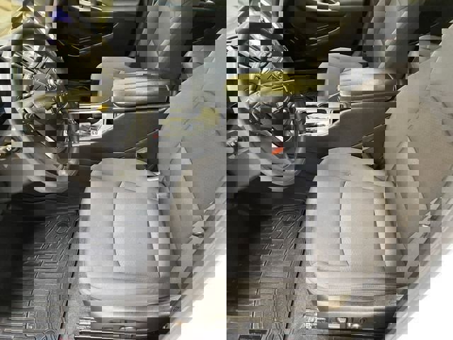 Used 2022 Chevrolet Malibu LT FWD image 20