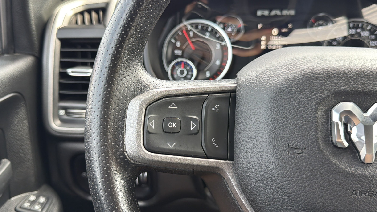Certified 2024 RAM 3500 Tradesman w/ Towing Technology Group AWD/4WD image 18