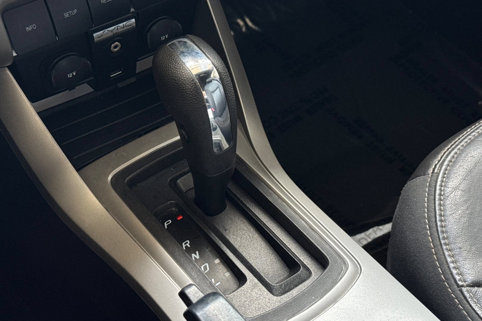 Used 2010 Ford Focus SEL FWD image 19