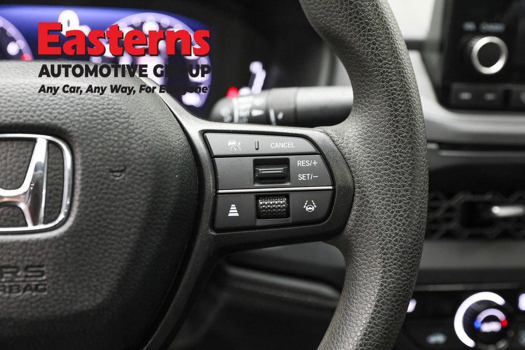 Used 2025 Honda Accord SE image 16