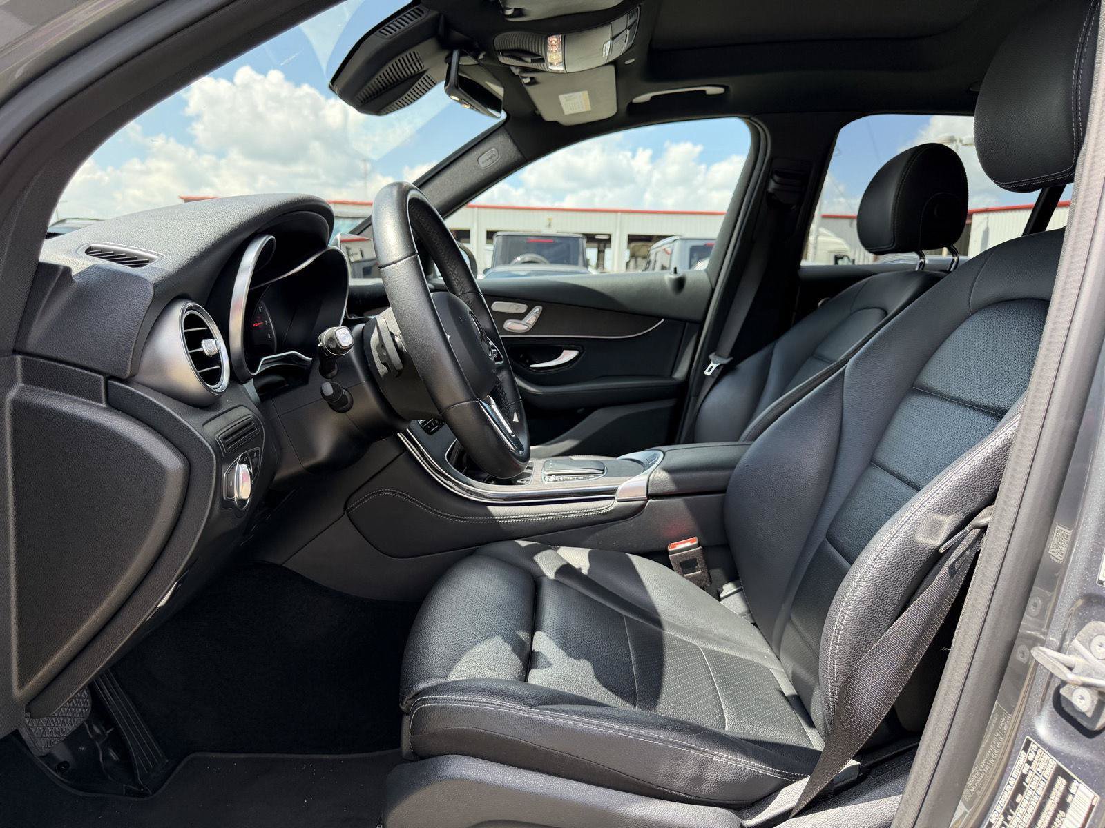 Certified 2020 Mercedes-Benz GLC 300 image 5