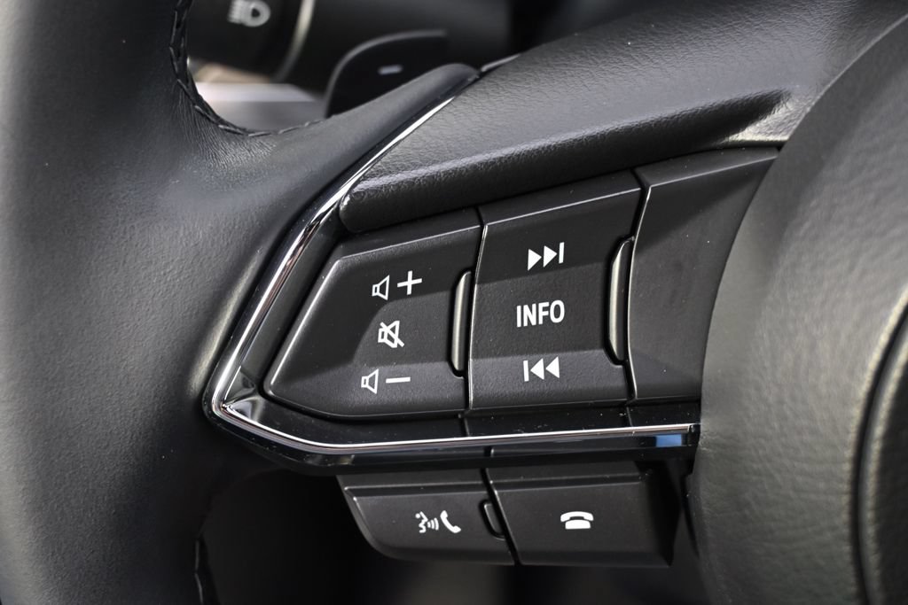Used 2025 MAZDA CX-5 Signature AWD/4WD image 36