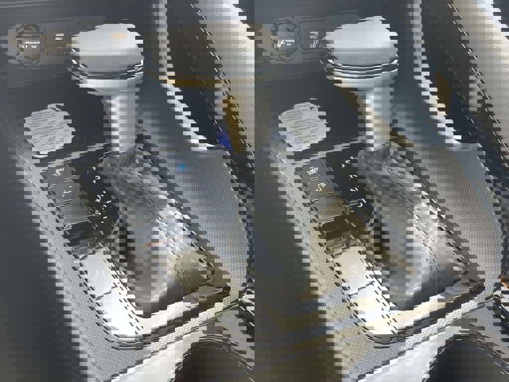 New 2026 Hyundai Elantra SEL Sport Premium image 36