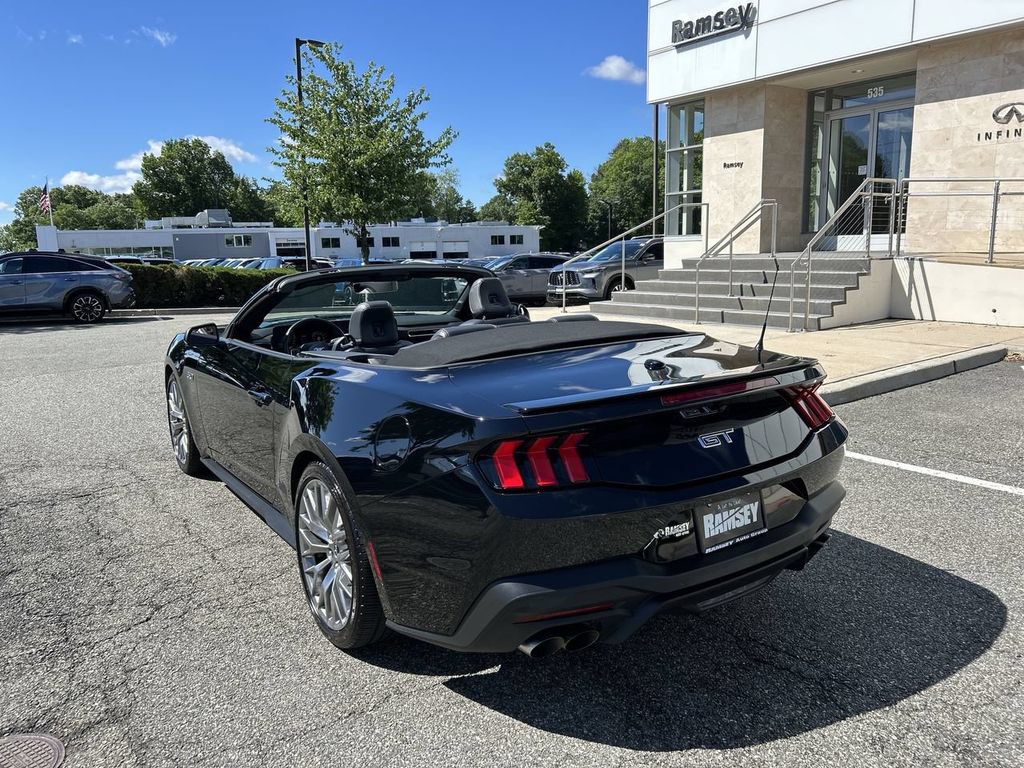 Used 2024 Ford Mustang GT Premium RWD image 6