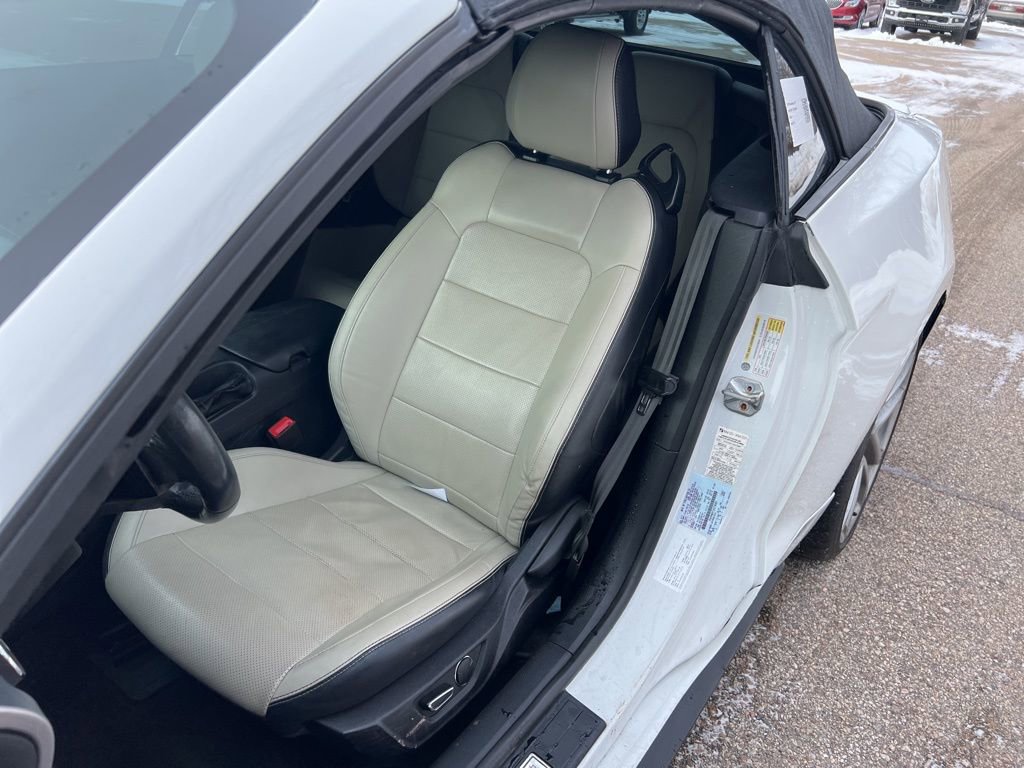 Used 2018 Ford Mustang GT Premium image 26