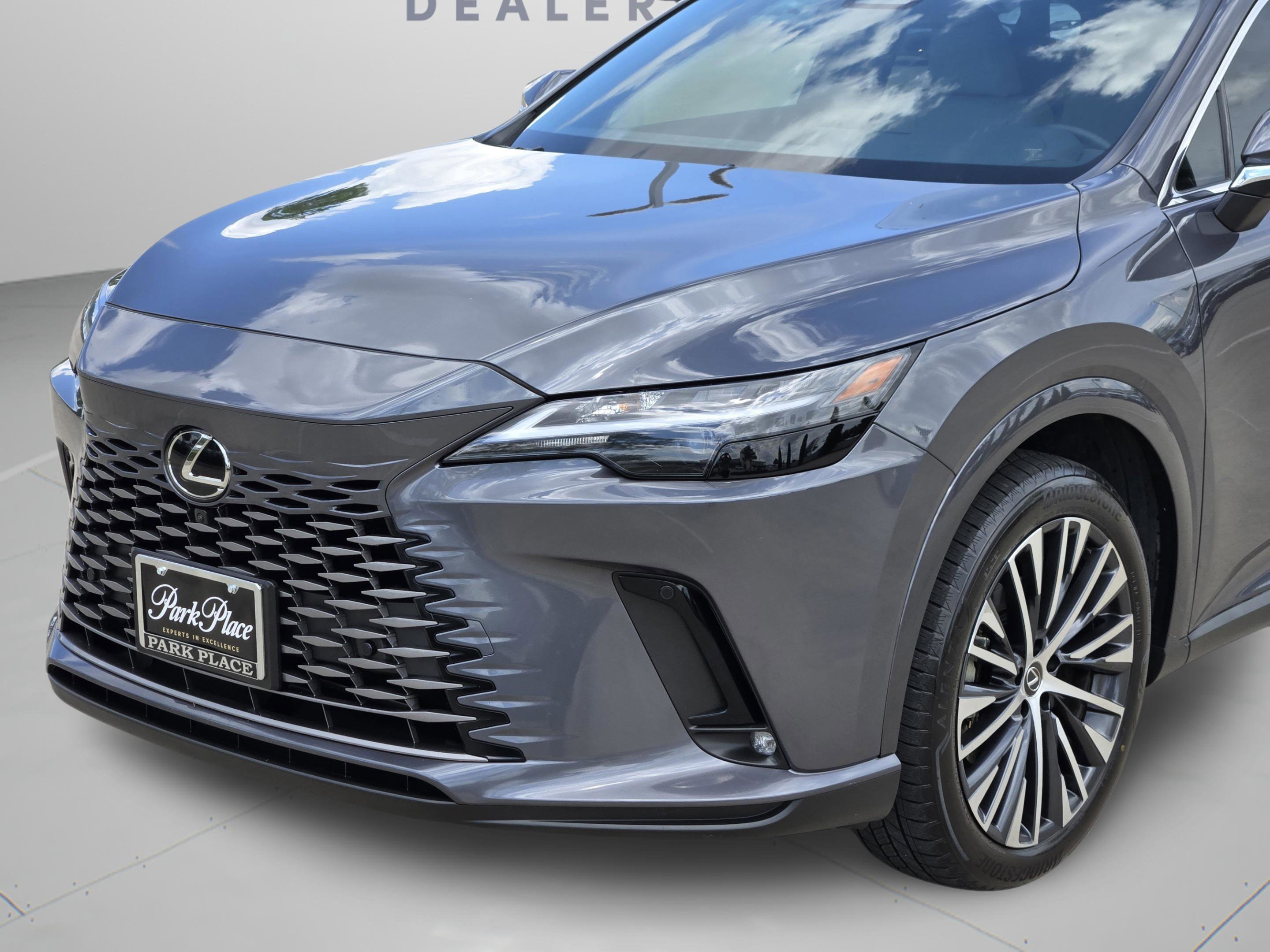 Used 2025 Lexus RX 350 Premium Plus w/ Accessory Package (Z1) FWD image 34
