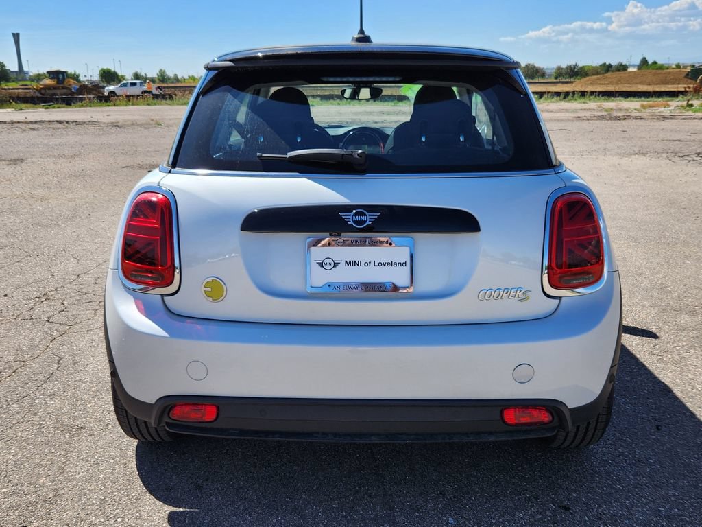 Used 2024 MINI Cooper SE FWD image 12